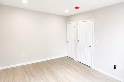 160 Vroom St #53, Jersey City, NJ 07306 - Photo 6