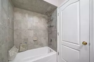 3 Montrose Ave, Jersey City, NJ 07307 - Photo 16