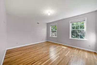 3 Montrose Ave #2, Jersey City, NJ 07307 - Photo 6