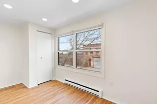 404 Halladay St, Jersey City, NJ 07304 - Photo 12