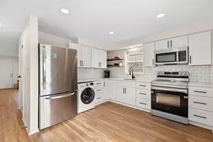 404 Halladay St, Jersey City, NJ 07304 - Photo 2