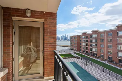 22 Avenue At Port Imperial #413, West New York, NJ 07093 - Photo 12