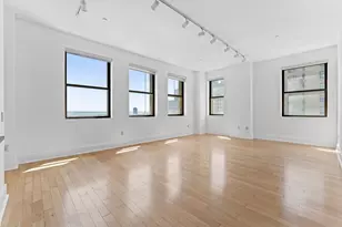 4 Beacon Way, Jersey City, NJ 07304 - Photo 8