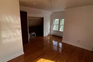 126 W 31st St, Bayonne, NJ 07002 - Photo 6
