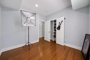 126 South St, Jersey City, NJ 07307 - Photo 16