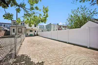 83 Lexington Ave, Bayonne, NJ 07002 - Photo 22