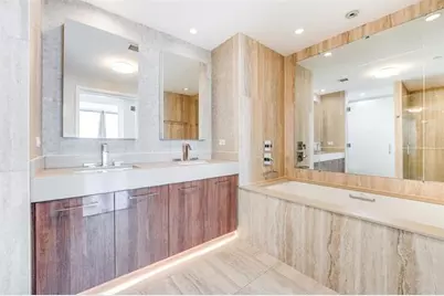 1200 Avenue At Port Imperial #421, Weehawken, NJ 07041 - Photo 24