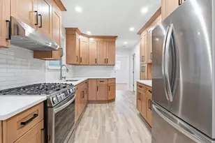 119 Bergen St, Harrison, NJ 07029 - Photo 8