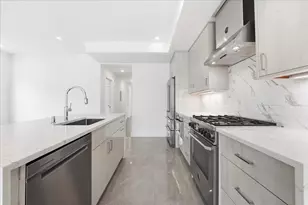 290 Griffith St, Jersey City, NJ 07307 - Photo 2