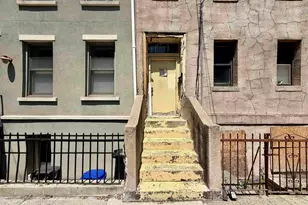 256 2nd St, Hoboken, NJ 07030 - Photo 2