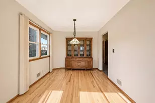 185 W 3rd St, Bayonne, NJ 07002 - Photo 4
