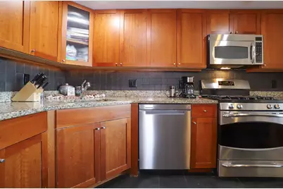 700 Grove St #10L, Jersey City, NJ 07310 - Photo 6
