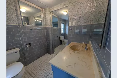 1430 44th St #Apt 1, North Bergen, NJ 07047 - Photo 4
