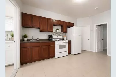 207 15th St #1L, Jersey City, NJ 07302 - Photo 4