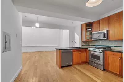 300 Communipaw Ave #211, Jersey City, NJ 07304 - Photo 10
