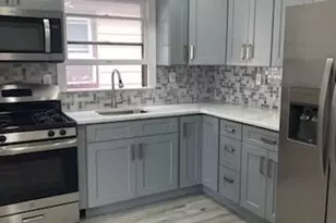 56 Isabella Ave, Bayonne, NJ 07002 - Photo 4