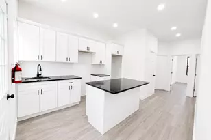 428 56th St, West New York, NJ 07093 - Photo 4