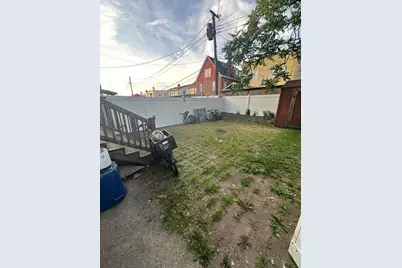 270 Woodlawn Ave, Jersey City, NJ 07305 - Photo 20