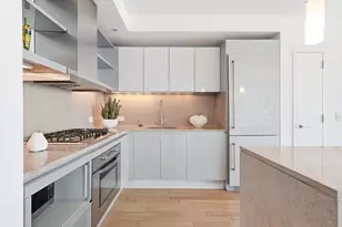77 Hudson St, Jersey City, NJ 07302 - Photo 2
