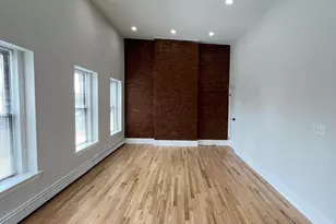48 Bright St, Jersey City, NJ 07302 - Photo 2