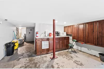 1303 Summit Ave, Union City, NJ 07087 - Photo 8