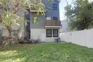 647 Ocean Ave, Jersey City, NJ 07307 - Photo 30