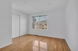 451 Albany Ct, West New York, NJ 07093 - Photo 18