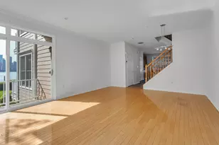 451 Albany Ct, West New York, NJ 07093 - Photo 12