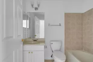 451 Albany Ct, West New York, NJ 07093 - Photo 20