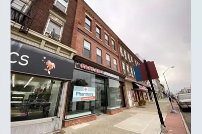 698 Broadway #3, Bayonne, NJ 07002 - Photo 2