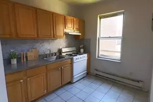325 52nd St, West New York, NJ 07093 - Photo 4