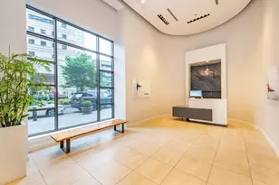 102 Christopher Columbus Dr, Jersey City, NJ 07302 - Photo 16
