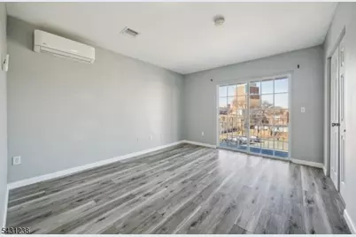 708 Ocean Ave, Jersey City, NJ 07305 - Photo 2