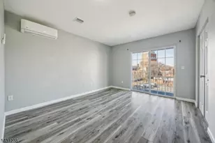 708 Ocean Ave, Jersey City, NJ 07305 - Photo 2
