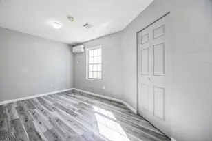 708 Ocean Ave, Jersey City, NJ 07305 - Photo 12