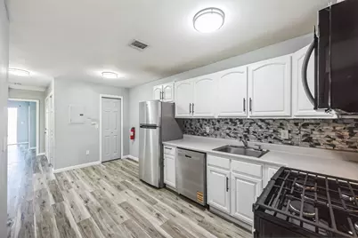 708 Ocean Ave #1, Jersey City, NJ 07305 - Photo 1