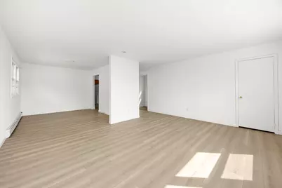 26 Pierce Ave, Jersey City, NJ 07307 - Photo 16