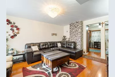 137 Prospect Ave, Bayonne, NJ 07002 - Photo 2