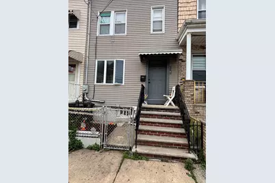 137 Prospect Ave, Bayonne, NJ 07002 - Photo 1
