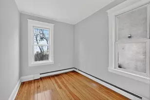 107 Brown Pl, Jersey City, NJ 07305 - Photo 8