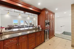 101 Shearwater Ct E, Jersey City, NJ 07305 - Photo 8