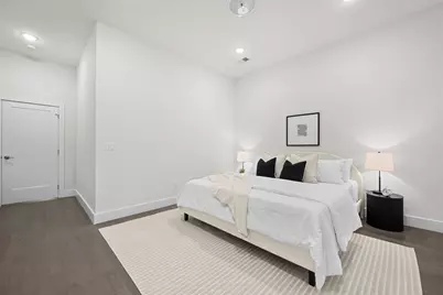 98 Van Horne St #2, Jersey City, NJ 07304 - Photo 12