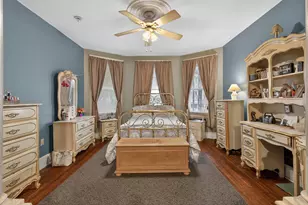 82 W 15th St, Bayonne, NJ 07002 - Photo 2