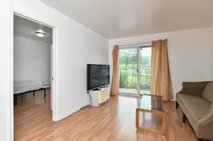 207 Manhattan Ave, Jersey City, NJ 07307 - Photo 10