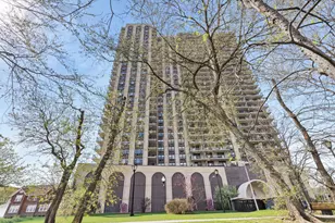 7855 Blvd E, North Bergen, NJ 07047 - Photo 34
