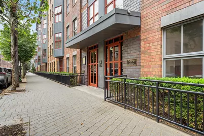 812 Grand St #424, Hoboken, NJ 07030 - Photo 2