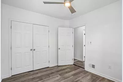 26 Olean Ave, Jersey City, NJ 07304 - Photo 36