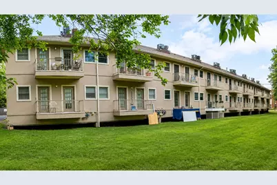 485 Saddle River Rd #18, Saddle Brook Township, NJ 07110 - Photo 4