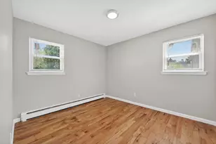 42 Lienau Pl, Jersey City, NJ 07306 - Photo 18