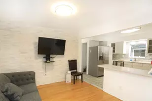 391 Manila Ave, Jersey City, NJ 07302 - Photo 2